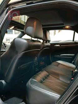 کرایسلەر 300